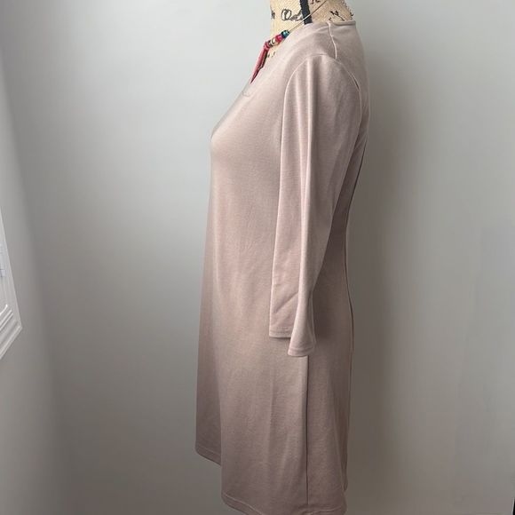 Karin Stevens Dress💐💐 - Picture 3 of 5